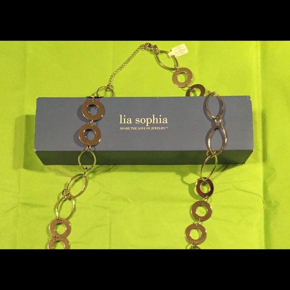 Necklace Lia Sophia 22 inches long - Picture 4 of 4